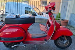 vespa px 125.   2600€