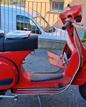 vespa px 125.   2600€