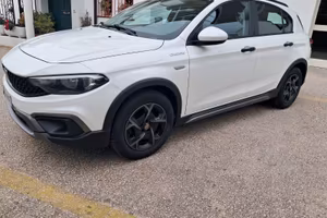 Fiat Tipo 1.3 Multijet Cross