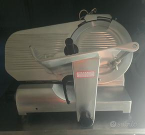 affettatrice professionale  Fama modello 350 