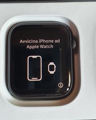 Apple watch 4 SE 44mm GPS + CELL 32gb Nike
