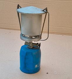 Lampada a gas da campeggio marca Campingaz