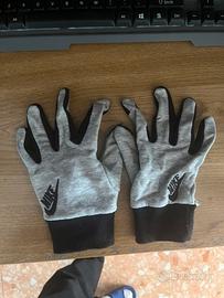 guanti nike