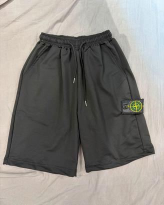 Pantaloncini neri stone island S/M