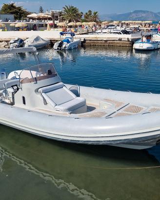 BWA 850 - Motori 2x200 Honda in garanzia al 2028