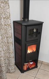 Stufa a legna 12kw con Forno Termostato 
