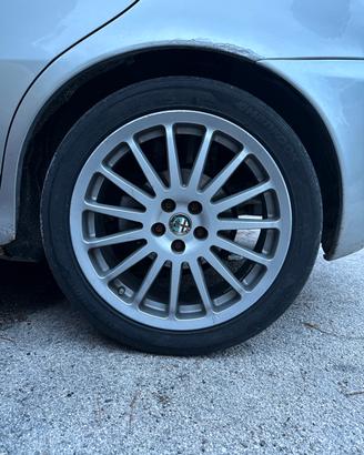 Cerchi in lega toora originali ALFA ROMEO