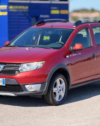 Dacia Sandero Stepway 2013 benzina