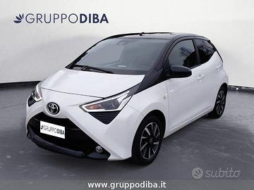 Toyota Aygo II 2018 5p 5p 1.0 x-wave 72cv