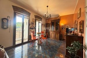 Appartamento All'Ultimo Piano con Vista Panoramica