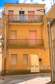 Casa indipendente a Modica Alta