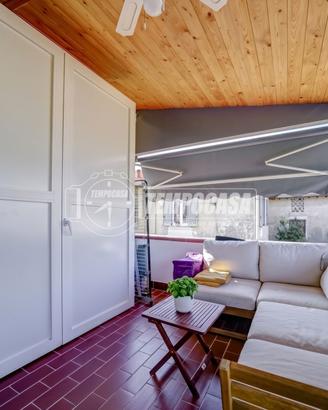 CARONNO VARESINO - BILOCALE CON BOX E TERRAZZO