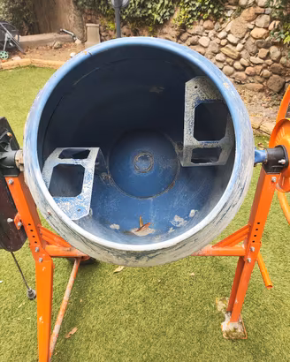 Betoniera 130 litri 600watt