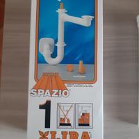 Sifone salvaspazio per lavandino a una vasca