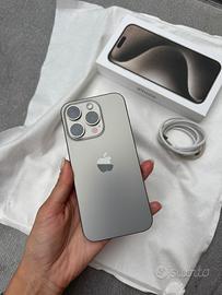 Iphone 15 Pro 256 gb - Titanio Naturale