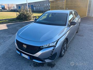 Peugeot 308 1.5 bluehdi 130cv