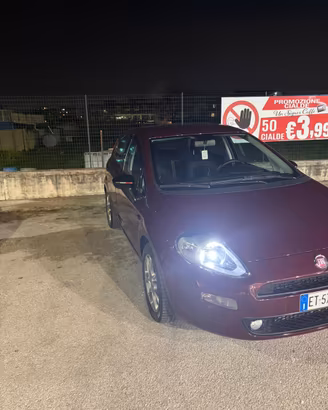 Fiat Punto Eco Lounge Entra e leggi