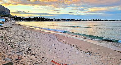 Villagrazia di Carini,30m dalla spiaggia(8posti)