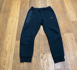 Pantaloni nike tech neri
