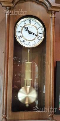 Orologio da parete in legno