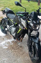 moto kawasaki 