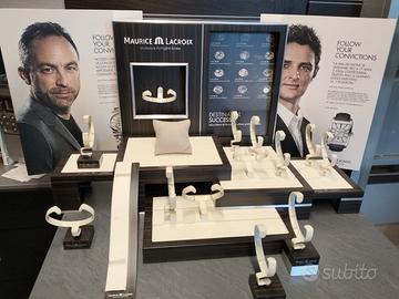 Espositore Maurice Lacroix + kit porta riviste