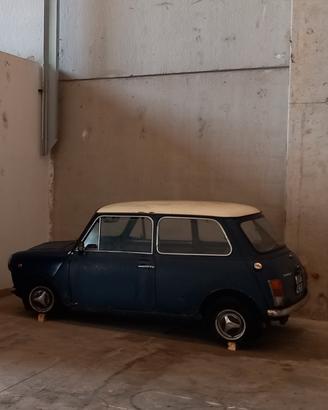 Innocenti Mini 1001 export 1973 da facile restauro