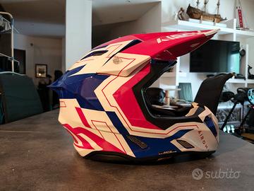 Casco AIROH TWIST 3 DIZZY