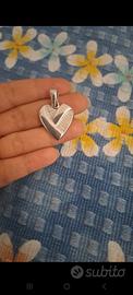 Ciondolo a forma di cuore