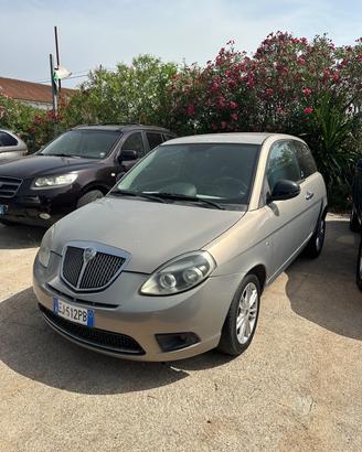 Lancia Ypsilon 1.3 MJT 75 CV Diva NEOPATENTATI PRO