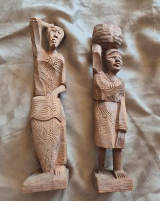 Statue africane in legno