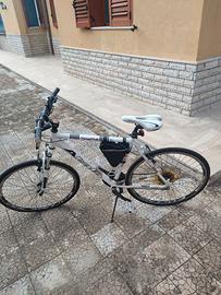 Bici ibrida uomo Atala Time Out 28" 21 velocità