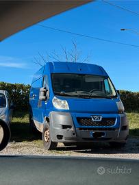 Peugeot boxer