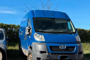 Peugeot boxer