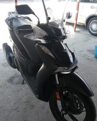Honda Sh 150 2025 - sinistrato