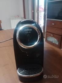 macchinetta del caffè Lavazza blue a capsule