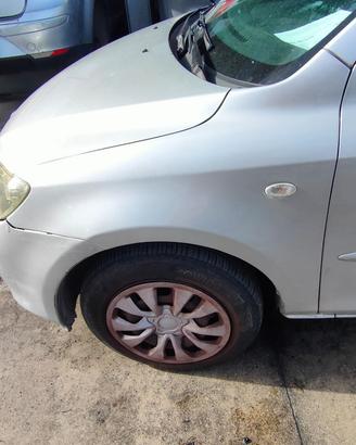 MAZDA 2 2004 PARAFANGO ANTERIORE SX/DX