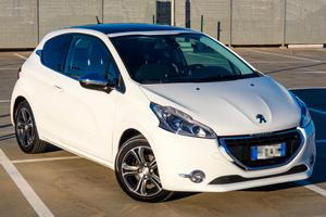 Peugeot 208 Allure 2013 Full Optional