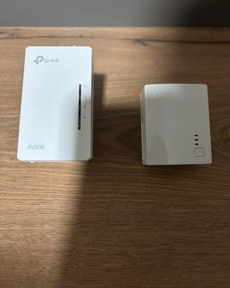 TP-Link TL-WPA4220 KIT AV600,