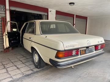 Mercedes 200 serie w123 - 1980