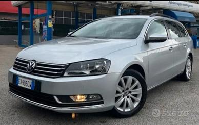 VOLKSWAGEN Passat 7ª serie - 2011