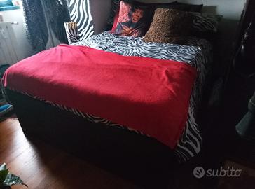 letto ikea  1 piazza e mezza con 4 cassettoni