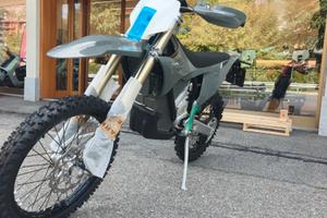 Stark Future Varg EX - 2026 PRONTA CONSEGNA