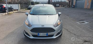 Ford Fiesta 1.5 diesel 75cv ok neopatentati 