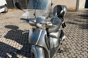 Aprilia Scarabeo 100 4T