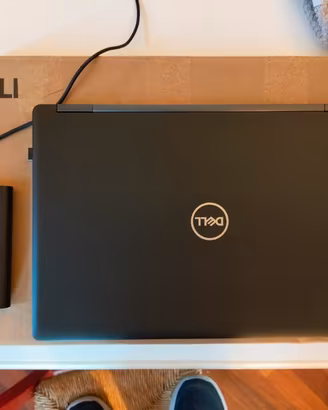 NB Dell 5590 15" FHD i5 8a 8gb HD 256 ssd Win 11 