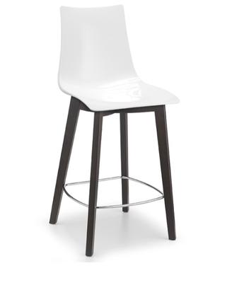 Sgabello in legno
