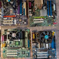 Lotto di 10 schede madri PC vintage 775 462 478