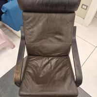 Poltrona Poang Ikea con cuscino 