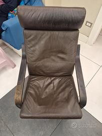 Poltrona Poang Ikea con cuscino 